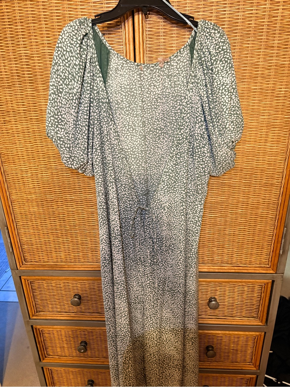 Women’s Green Printed Puff-Sleeve Maxi Dress